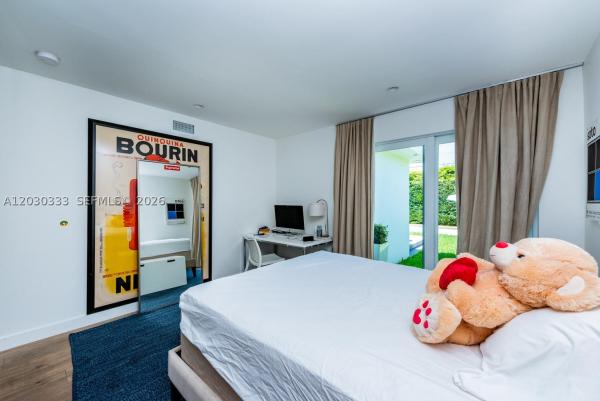 Lake View, 575 W 50th St, Miami Beach, Florida 33140, image 2