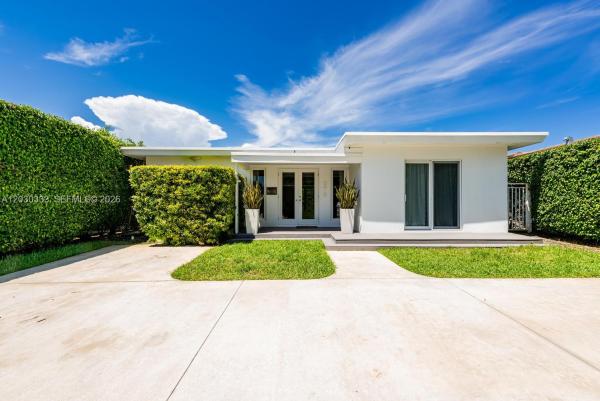 Lake View, 575 W 50th St, Miami Beach, Florida 33140, image 1