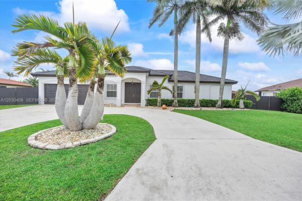 28105 SW 166th Ct, Homestead, Florida 33033, image 1