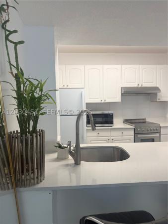 1390 Ocean, 1390 Ocean Dr #302, Miami Beach, Florida 33139, image 2