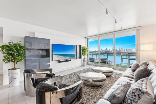 Mirador South 1000, 1000 West Ave #1518, Miami Beach, Florida 33139, image 1