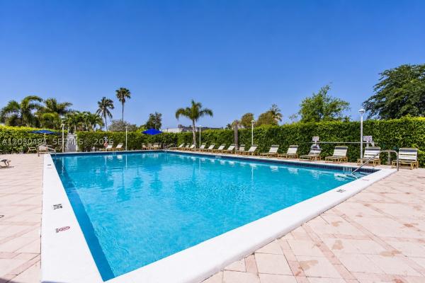 Venetian Park East, 812 NE 26th Ave, Hallandale Beach, Florida 33009, image 3