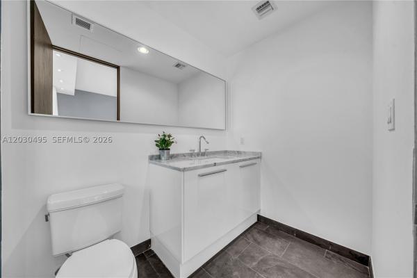 900 Biscayne Bay, 900 Biscayne Blvd #6205, Miami, Florida 33132, image 3