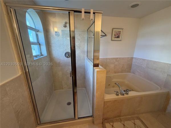 Villa Florini, 101 Sidonia Ave #402, Coral Gables, Florida 33134, image 2