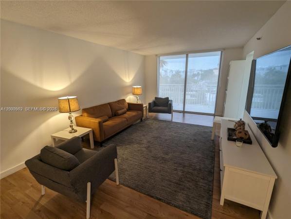 Sunny Isles Beach, Florida 33160, image 1