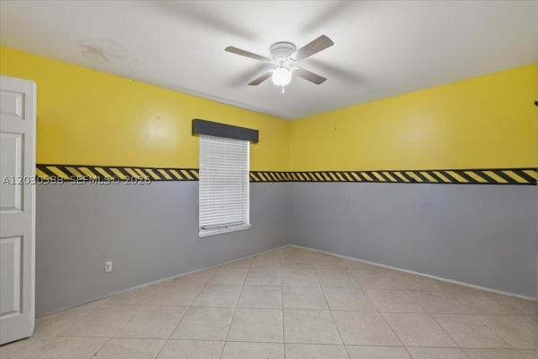 Cape Coral, 403 SW 28th Pl, Cape Coral, Florida 33991, image 2