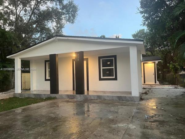 428 NW 97th St, Unincorporated Dade County, Florida 33150, image 1