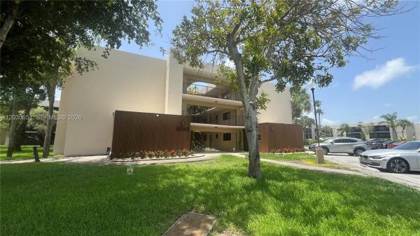 8045 SW 107th Ave #217, Unincorporated Dade County, Florida 33173, image 1