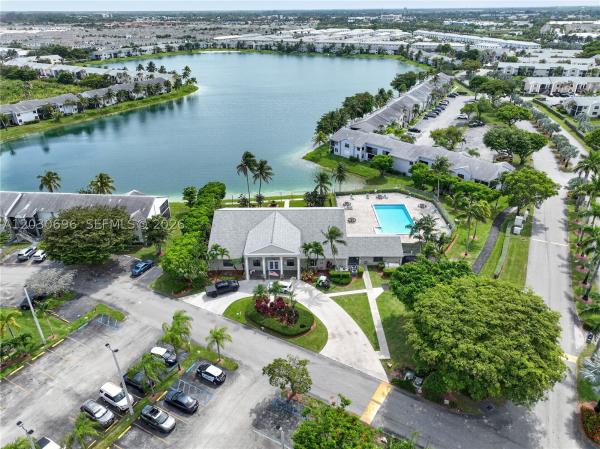 Lakeshore, 889 Hamilton Dr #889E, Homestead, Florida 33034, image 3