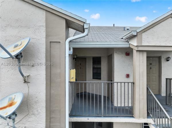 Lakeshore, 889 Hamilton Dr #889E, Homestead, Florida 33034, image 1