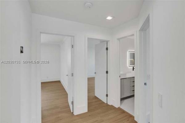 Heritage Lake, 852 Heritage Dr, Weston, Florida 33326, image 2