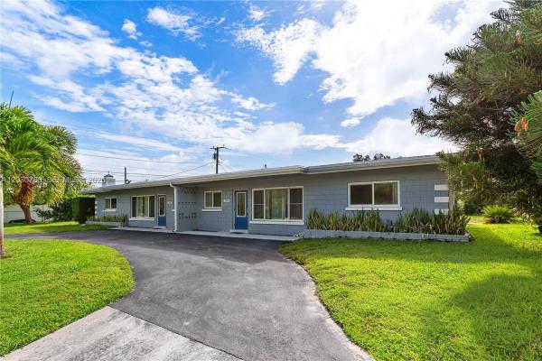 Boynton Heights, 204 NW 1st St, Boynton Beach, Florida 33435, image 1