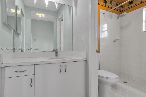 Portraits At Pembroke Pointe, 10627 NW 7th St, Pembroke Pines, Florida 33026, image 2