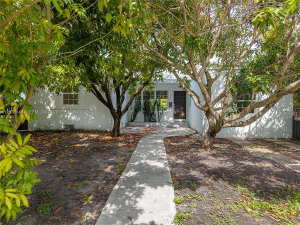 Normandy Beach, 8942 Carlyle Ave, Surfside, Florida 33154, image 1