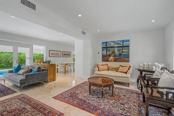Riviera, 5510 Orduna Dr, Coral Gables, Florida 33146, image 3