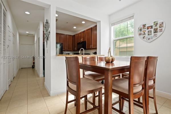 Cobblestone, 14661 SW 9th St #1809, Pembroke Pines, Florida 33027, image 2