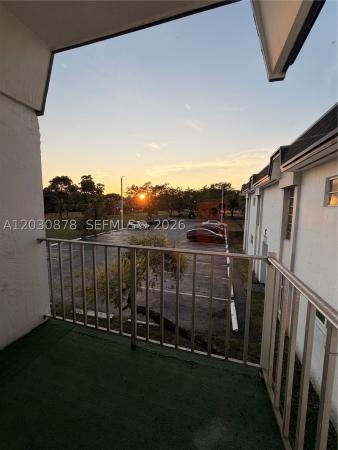 7250 SW 94th Pl #B-8, Unincorporated Dade County, Florida 33173, image 2