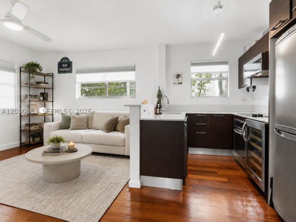 Etruria, 1568 Pennsylvania Ave #328, Miami Beach, Florida 33139, image 1