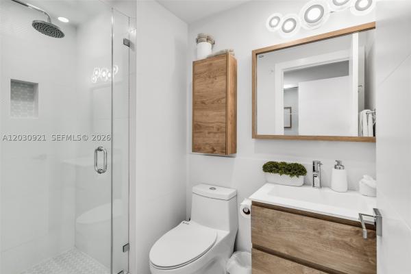 1500 Ocean Drive, 1500 Ocean Dr #707, Miami Beach, Florida 33139, image 2