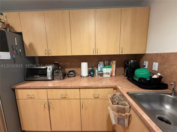 The Courts At Doral Isles, 6630 NW 114th Ave #1527, Doral, Florida 33178, image 1