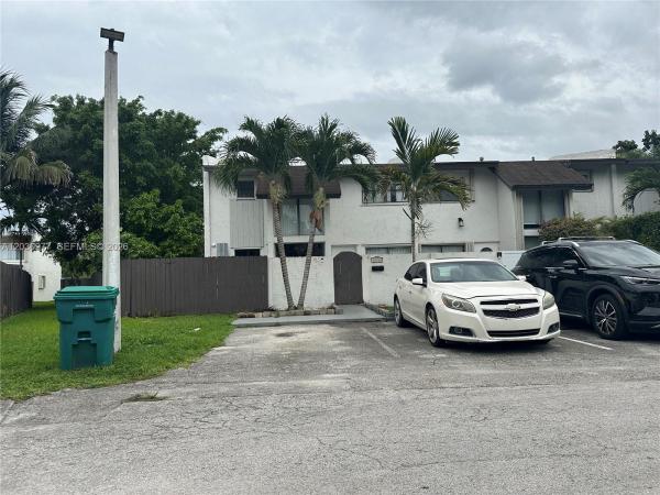 11358 SW 68th Ter, Unincorporated Dade County, Florida 33173, image 1