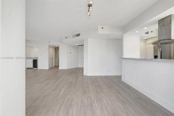 1000 Island Boulevard, 1000 W Island Blvd #707, Aventura, Florida 33160, image 1
