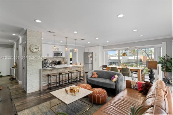 Golden Isles Towers, 120 Golden Isles Dr #23B, Hallandale Beach, Florida 33009, image 2