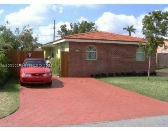 Hallandale Garden Park, 625 SW 3rd St #1-2, Hallandale Beach, Florida 33009, image 2