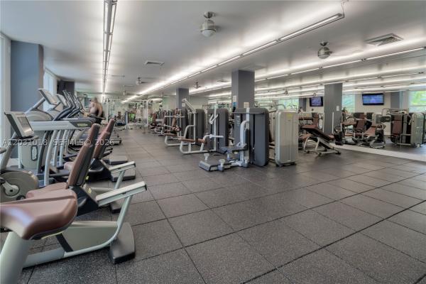 Cite On The Bay East, 2000 N Bayshore Dr #420, Miami, Florida 33137, image 1