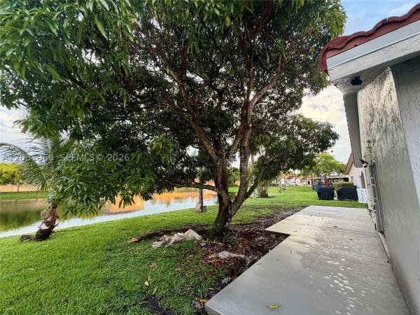 18145 NW 61st Ave, Hialeah, Florida 33015, image 2