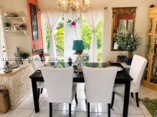 Lakeshore Ranches, 7551 SW 42nd Pl, Davie, Florida 33314, image 1