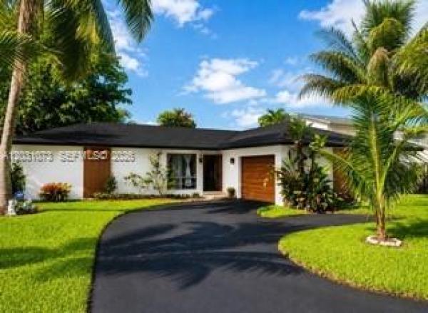 Lakeshore Ranches, 7551 SW 42nd Pl, Davie, Florida 33314, image 1
