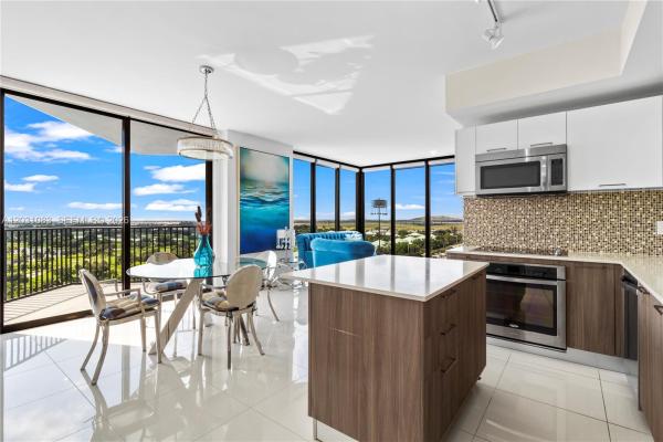 Doral, Florida 33166, image 1
