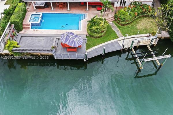 Sans Souci Estates, 2015 NE 120th Rd, North Miami, Florida 33181, image 2