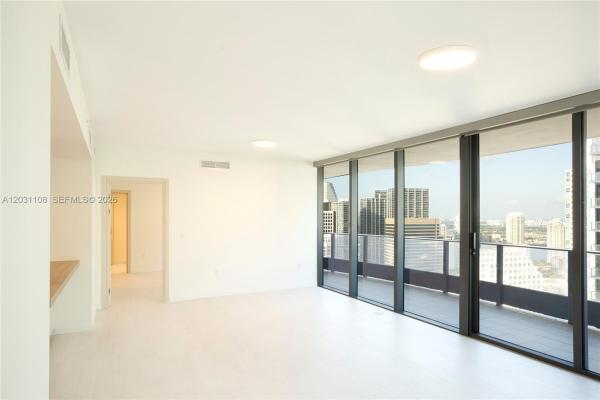 Brickell Flatiron, 1000 Brickell Plz #4609, Miami, Florida 33131, image 1