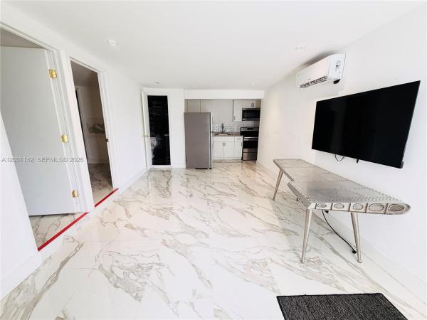 Central Golf Of Hollywood, 201 Calle Grande Dr #1, Hollywood, Florida 33021, image 2