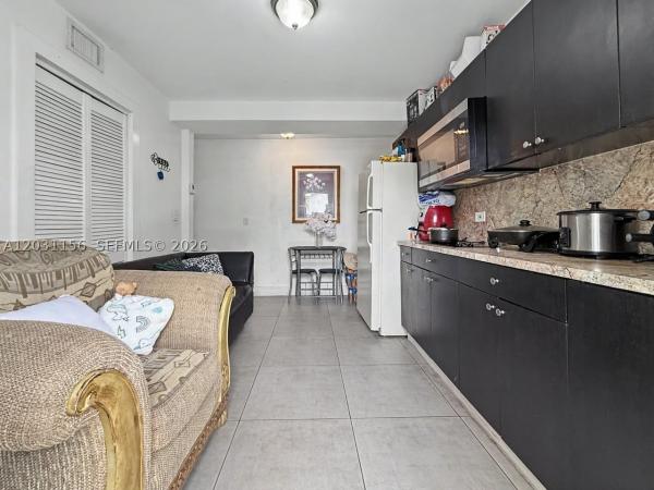 Hialeah Estates, 4265 W 8th Ave, Hialeah, Florida 33012, image 2