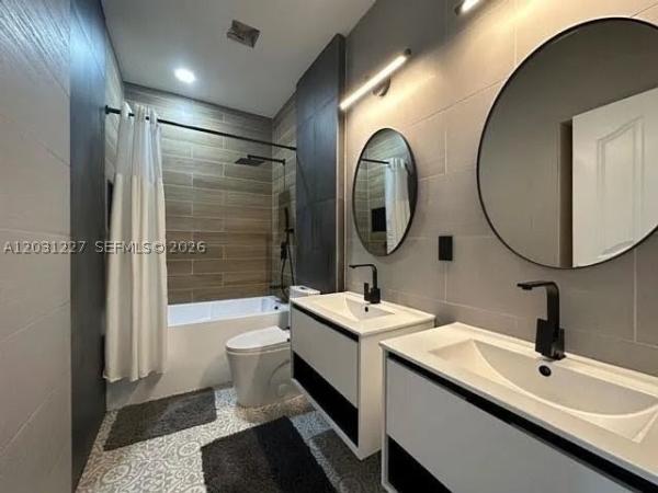 Netherlands, 8042 NW 114th Pl, Doral, Florida 33178, image 3