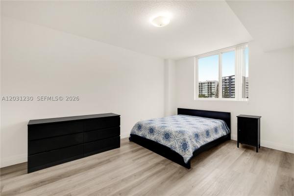 23 Biscayne Bay, 601 NE 23rd St #706, Miami, Florida 33137, image 3
