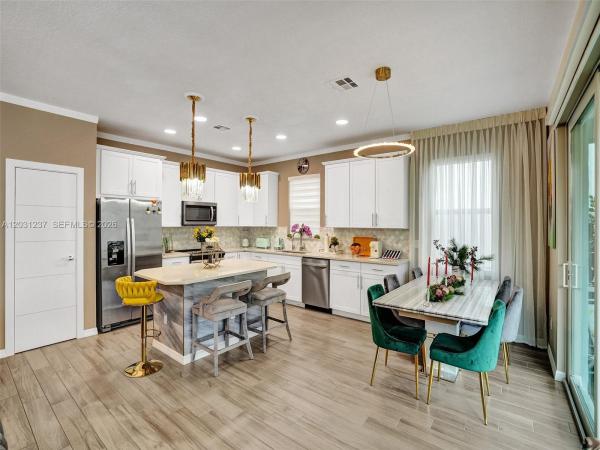 Parkview At Hillcrest, 4414 Ficus St, Hollywood, Florida 33021, image 1