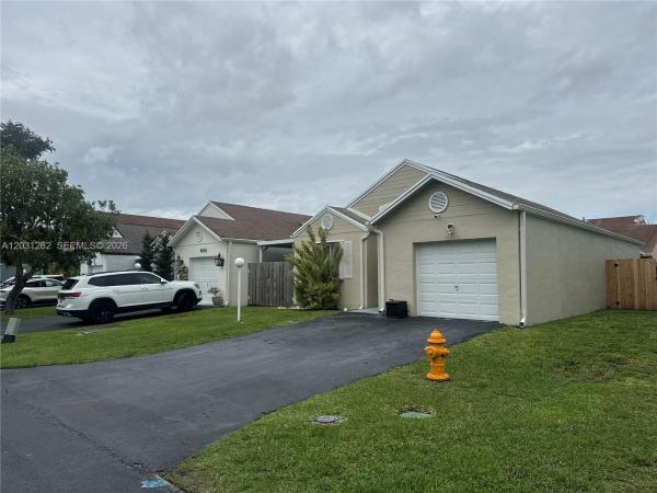 Catalina West, 10049 SW 222nd St, Cutler Bay, Florida 33190, image 1