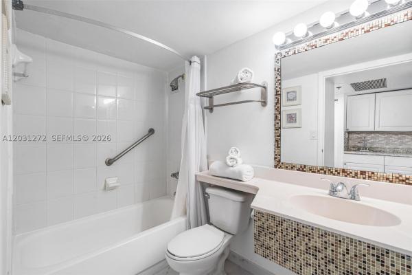 The Aventura Beach Club, 19201 Collins Ave #104, Sunny Isles Beach, Florida 33160, image 2
