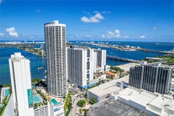Opera Tower, 1750 N Bayshore Dr #4414, Miami, Florida 33132, image 1