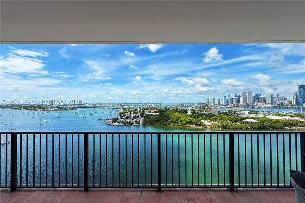 One Thousand Venetian Way, 1000 Venetian Way #1703, Miami, Florida 33139, image 1