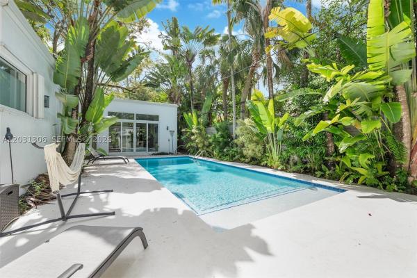Utopia, 4051 Ensenada Ave, Miami, Florida 33133, image 2