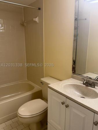 11173 NW 7th St #102, Unincorporated Dade County, Florida 33172, image 3