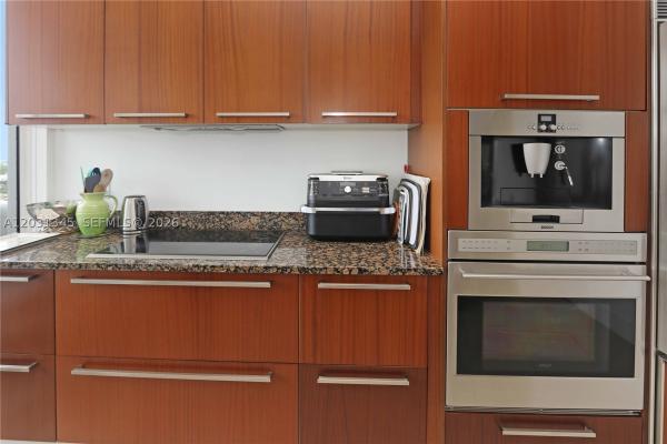 Tdr Tower 3, 15811 Collins Ave #1105, Sunny Isles Beach, Florida 33160, image 3