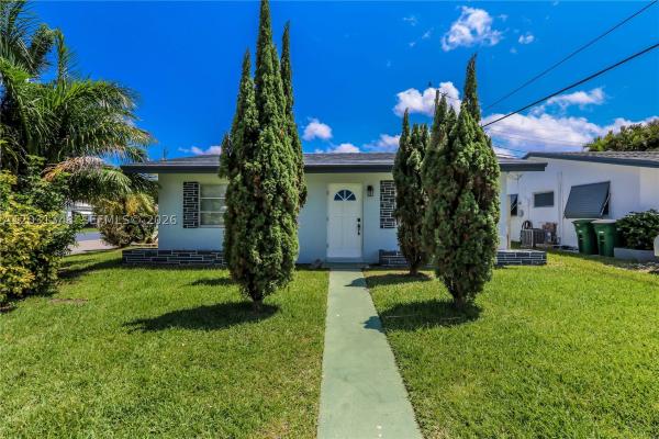 Tamarac Lakes North, 2700 NW 52nd Ct, Tamarac, Florida 33309, image 1