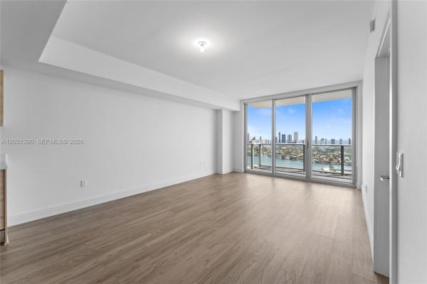 The Harbour South Tower, 16385 Biscayne Blvd #3120, North Miami Beach, Florida 33160, image 1