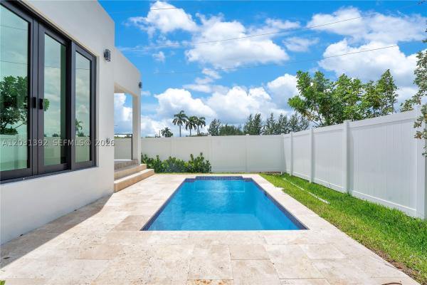 Hollywood Terrace, 2661 Johnson St, Hollywood, Florida 33020, image 1